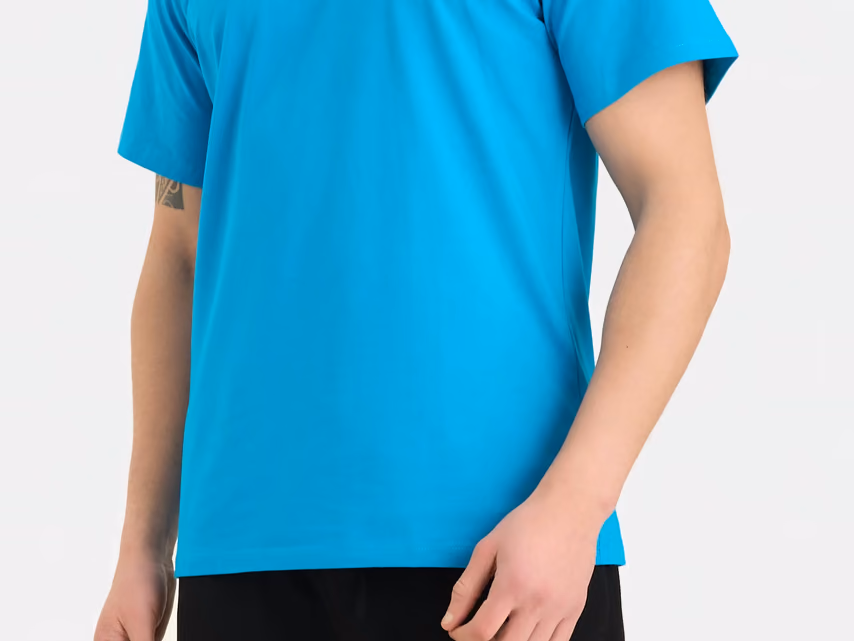 Ärmel und Rumpf eines türkisfarbenen T-Shirts aus Single Jersey